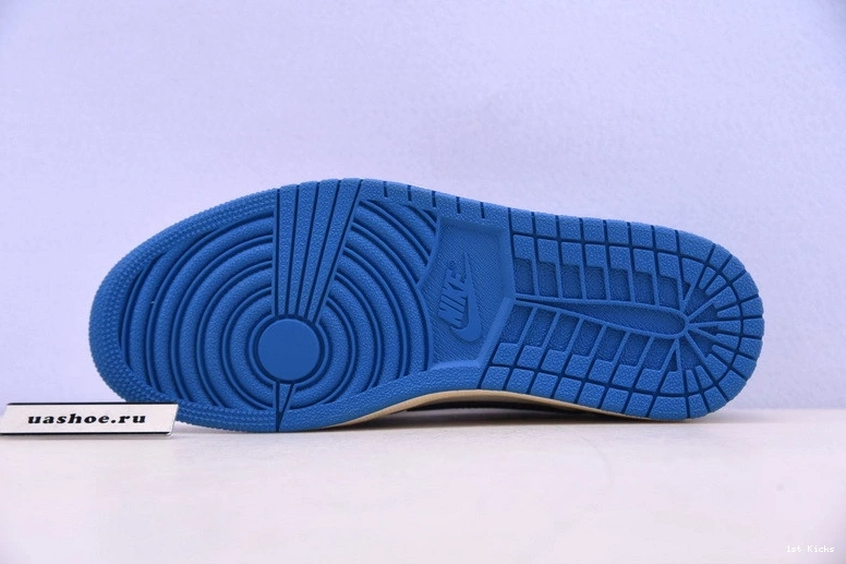 1 Travis Fragment Jordan Air DM7866-140 Low Scott 0121